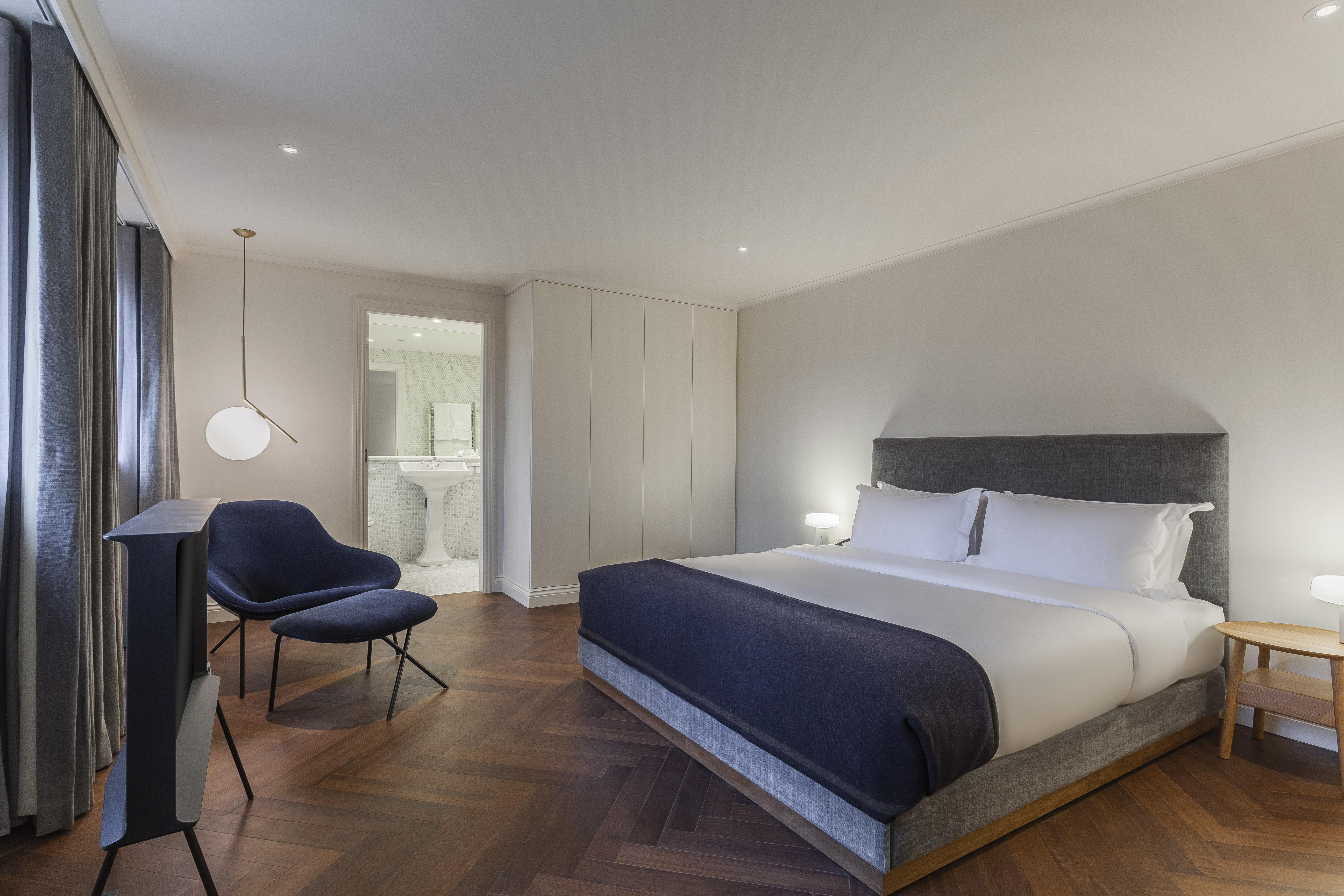 罗斯特里盯酒店 雷丁 外观 照片 A bedroom at the hotel