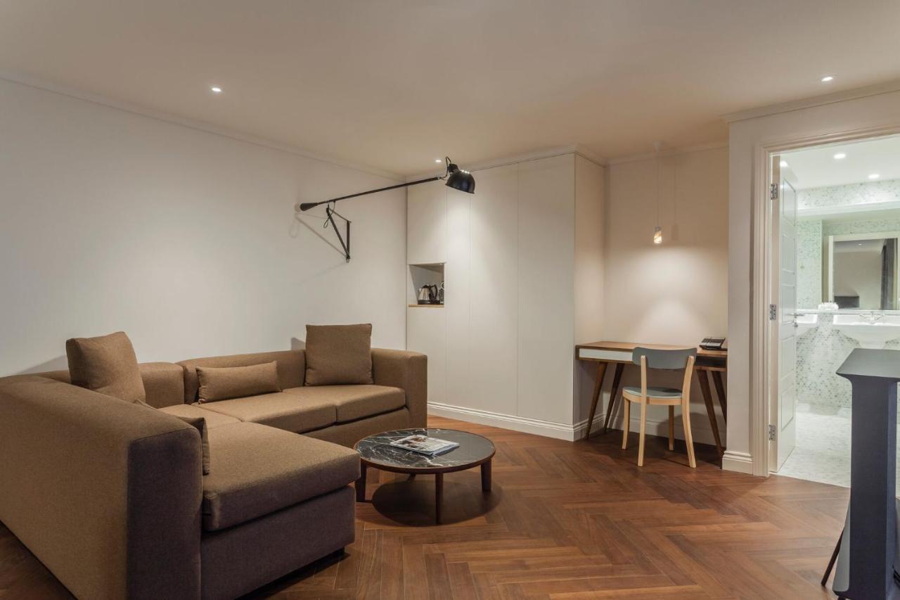 罗斯特里盯酒店 雷丁 外观 照片 A typical apartment at the hotel